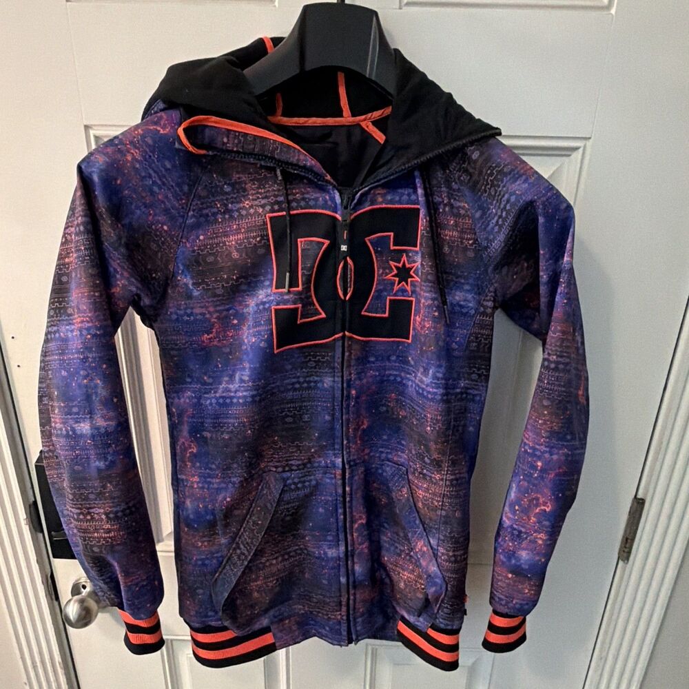DC Snowboard Women’s Jacket Small